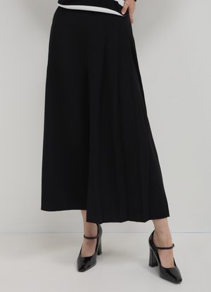 CULOTTE CON PIEGHE  - Gonna a campana - nero