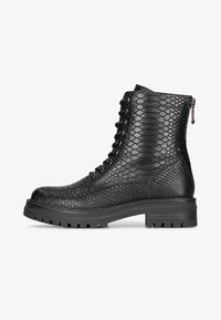 Ausgewählt, black with snakeprint