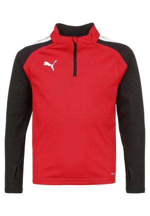 Roter Pullover mit langen Ärmeln und Reißverschlusskragen, schwarzen Ärmeln und weißen Akzenten. Mit Puma-Logo auf der Brust und seitlichen Schlitzen an den Bündchen.