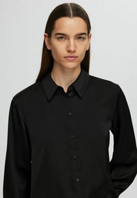 Selected Femme LANGARM - Skjortebluse - black