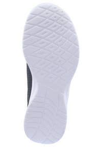 Schuhsohle mit einer strukturierten weißen Gummifläche, die über Diamantmuster und Rillen verfügt, um den Halt zu verbessern. Die Seite zeigt ein dunkelgraues Obermaterial.