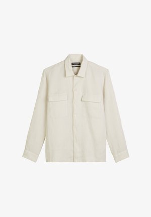 Helles beiges Leinenhemd, lange Ärmel, mit Kragen, zwei Brusttaschen und vorderer Knopfleiste. Glatte Textur und lockere Passform.