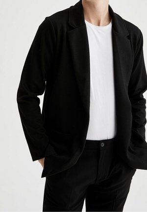 Blazer - black