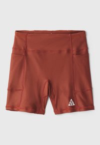 Unselected, cinnamon/picante red/summit white