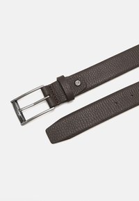 Calvin Klein BOMBE BAR - Bælter - dark brown pebble
