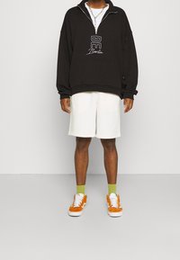 Be Edgy Sudadera - black