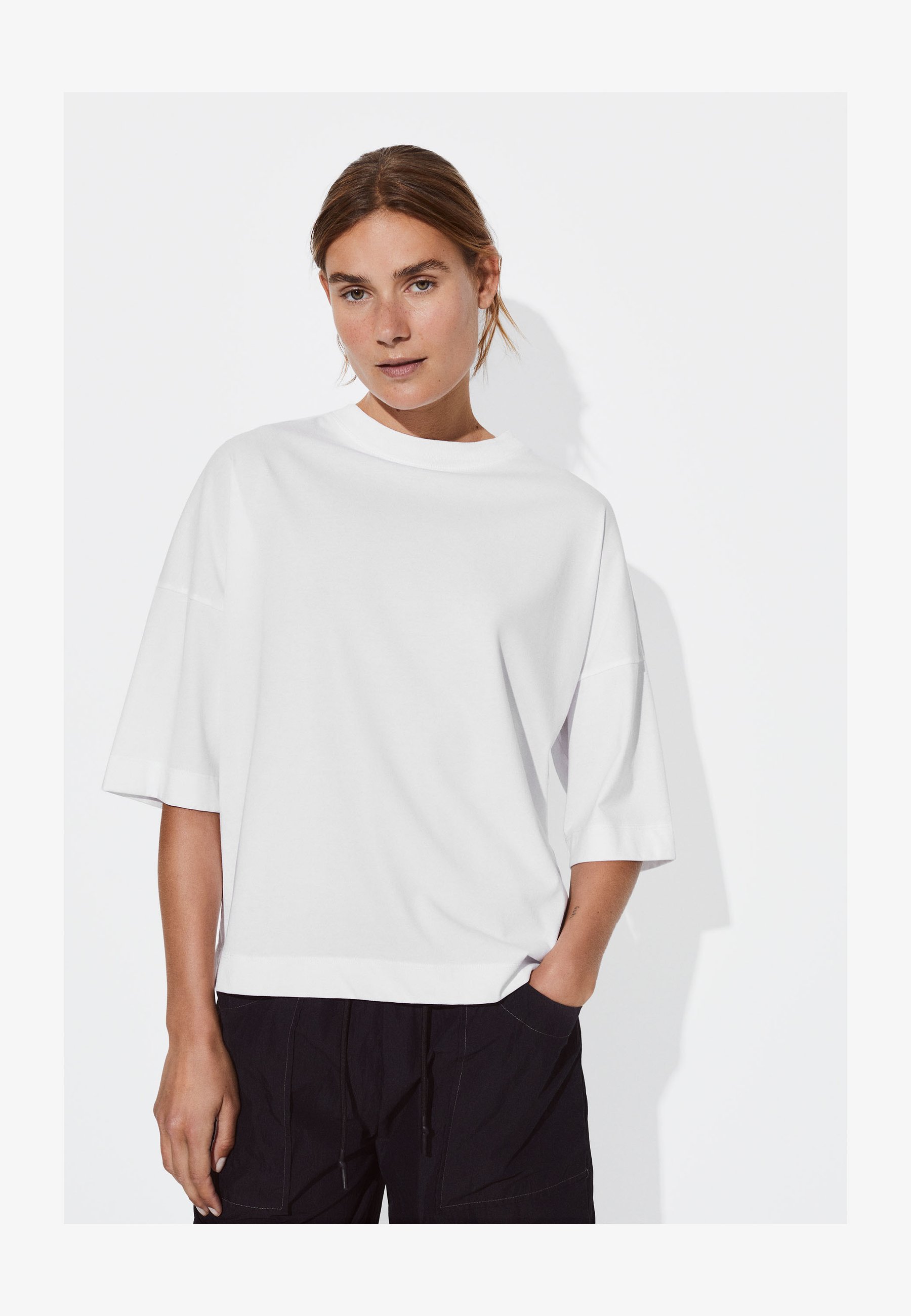 Tazza 'Parfois, Je Diverge' - T-Shirt Uomo? No, Tazza Da 350ml Bianca Con Stampa Umoristica
