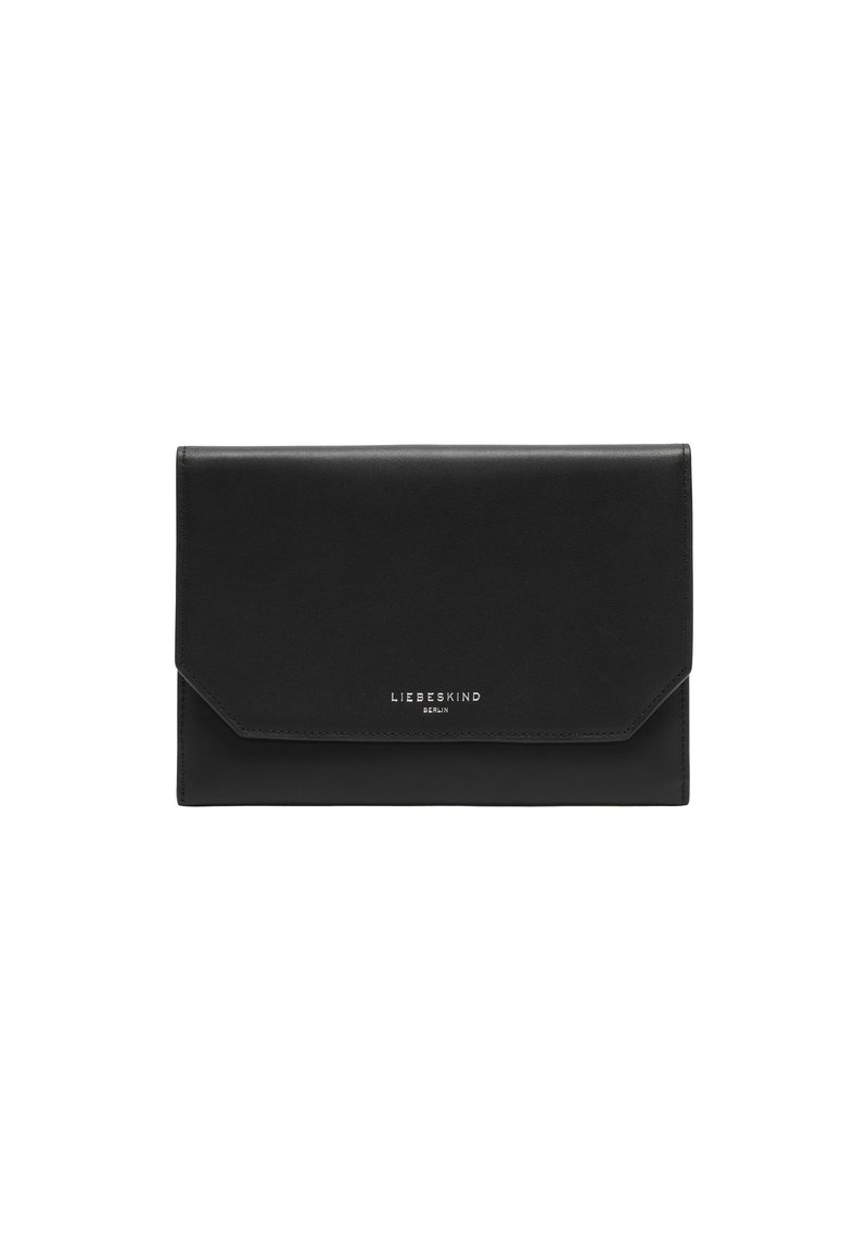 Schwarze Leder-Clutch mit einem schlanken rechteckigen Design. Verfügt über eine Frontklappe mit Verschluss und ein geprägtes Markenlogo in Silber.