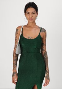 WAL G TALL BRENDA STRAPPY GLITTER  - Kokteiļkleita/ballīšu kleita - forest green