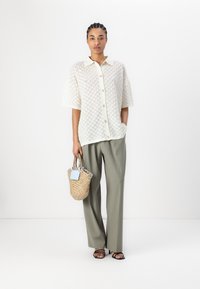 Malina MOA SHIRT - Camicia - cream