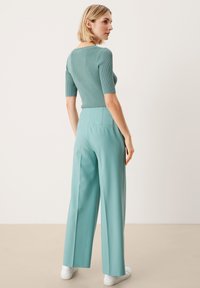 s.Oliver BLACK LABEL REGULAR - Pantalon classique - dusty petrol