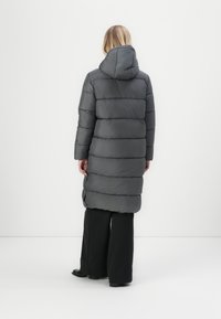 ONLY ONLMONTANA LIFE PUFFER JACKET - Zimski kaput - blackened pearl