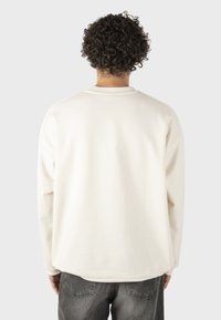 Kaotiko Sweatshirt - white