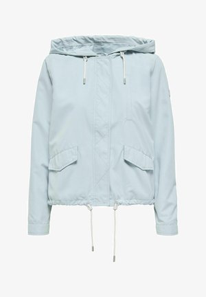 Világoskék kapucnis dzseki, cipzárral elöl, rugalmas aljjal, két elülső zsebbel és húzózsinórral. Simább, könnyű anyagból készült.