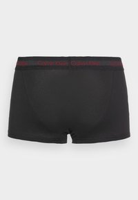 Calvin Klein Underwear LOW RISE TRUNK STRETCH 3 PACK - Boxer alsónadrág - black