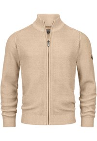 Cárdigan beige con cremallera, fabricado en un tejido de punto texturizado, con cuello alto y puños y dobladillo acanalados. Presenta un pequeño parche con el logo en la manga izquierda.