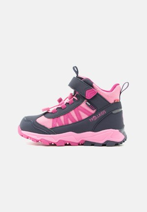 TROLLKIDS TRONFJELL MID UNISEX - Hiking shoes - fresh berry/candy pink/graphite