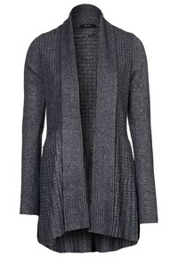 Cardigan grigio lavorato a maglia con una texture a coste, frontale aperto, maniche lunghe e un design fluido. Materiale morbido con una leggera lucentezza.