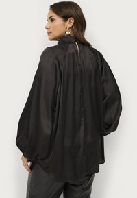 Ellos Plus collection Bluse - schwarz