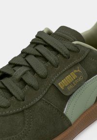 Puma PALERMO UNISEX - Sneakers low - dark olive/lux army
