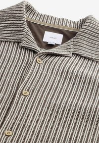 Next TEXTURED SHORT SLEEVE - Majica - neutral brown stripe