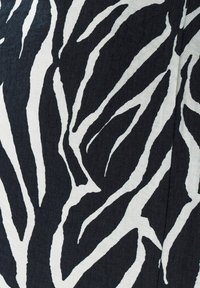 Unselected, black abstract