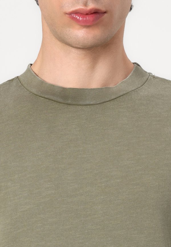 SLHNIELS LOOSE TEE - Basic T-shirt - kalamata4