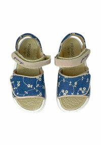 Sandali in denim con ricami floreali bianchi, dettagli beige e cinturini regolabili. Caratterizzati da una soletta in eco-pelle color cuoio testurizzata e una suola bianca.