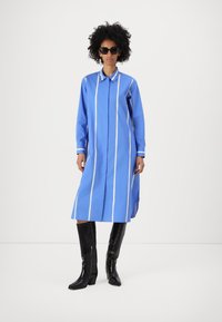 Marimekko RUNOELMA PUHVELI DRESS - Tričkové šaty - multi coloured