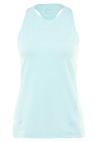 Camiseta sin mangas Dri-FIT de color azul claro con escote redondo y textura suave. Presenta un pequeño logo de Nike en la parte frontal.