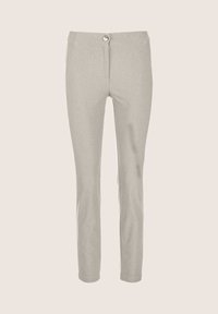 Hellbeige, schlanke Hose mit Knopf- und Reißverschluss, flacher Front und schmalem Bein-Design vor einem einfarbigen Hintergrund.