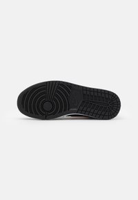 Jordan AIR JORDAN 1 MID - Sapatilhas de cano alto - black/chile red/white