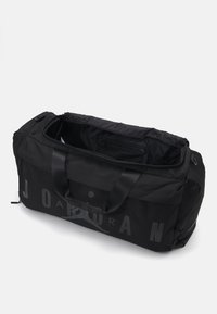 Miniaturna slika 3