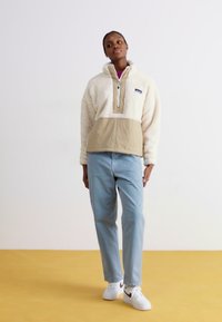 KAVU ROCKHAVEN - Fleecetröja - chalk