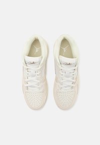Jordan JORDAN STADIUM 90  - Sportbačiai - sail/sandstone/cream/coconut milk/olive khaki