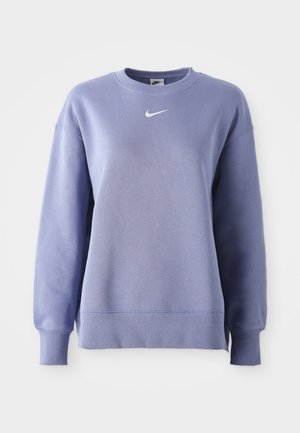 Felpa viola chiaro a girocollo realizzata in tessuto morbido; presenta polsini e orlo a costine con un piccolo logo Nike bianco sul petto.