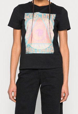 T-shirt z nadrukiem
