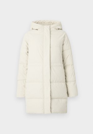 Cappotto lungo e leggero in beige chiaro. Presenta un cappuccio, polsini a coste, motivo a trapuntatura verticale e chiusura frontale nascosta.