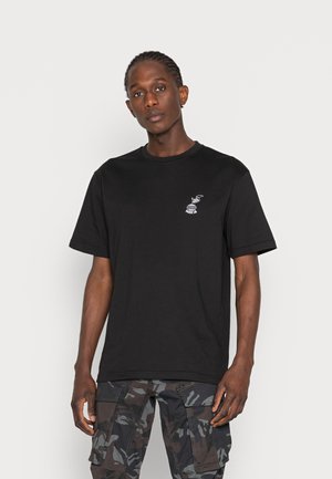 TRUE NORTH - Basic T-shirt - black