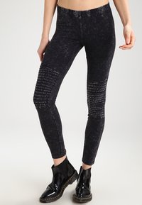 Urban Classics - Leggingsit - darkgrey Pienoiskuva 1