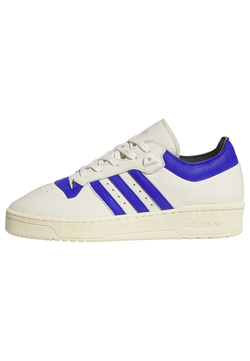 adidas Originals RIVALRY - Trainers - cream white lucid blue easy ...