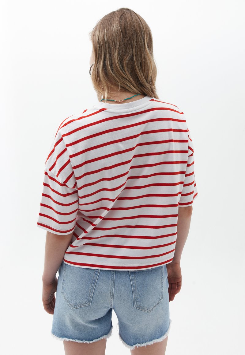 Damen T-Shirts | OXXO OVERSIZE T-Shirt print red stripe/rot - KO41688 Damen T-Shirts | OXXO OVERSIZE T-Shirt print red stripe/rot - KO41688