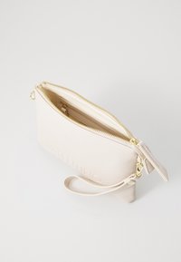 Valentino Bags FOXY - Pochette - ecru