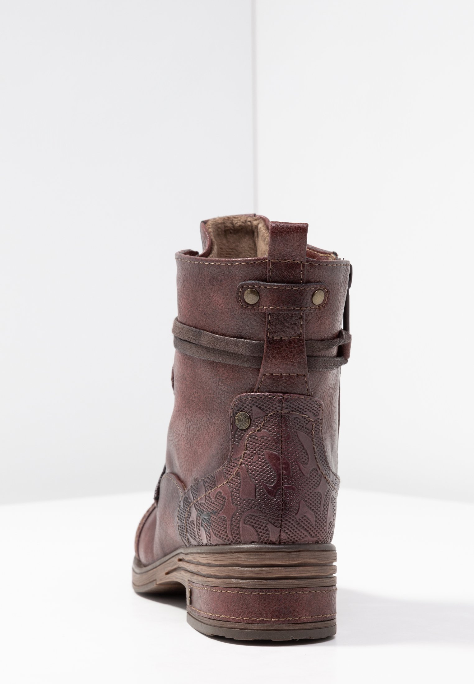 bottines mustang rouge