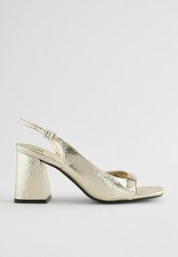 Next Sandaalid - gold