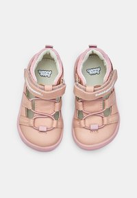 Bata BUBBLEGUMMERS - Beebijalatsid - rosa
