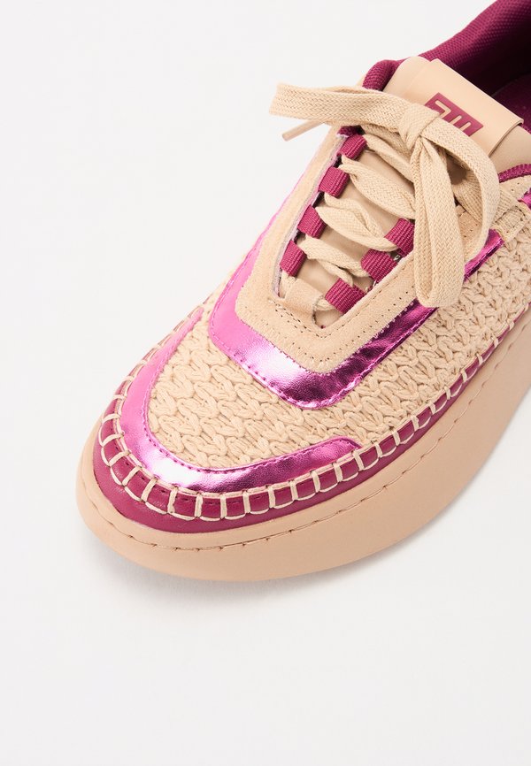 DOUBLETAKE - Trainers4