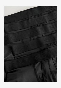 Unselected, black motionflex