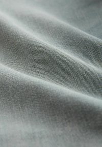 Next MOTION FLEX STRETCH - Prigludę džinsai - mottled light grey