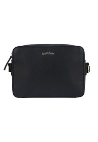 Borsa a tracolla rettangolare nera con cerniera dorata e logo "Gusti Leder" in testo dorato al centro davanti.